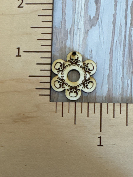 Skull Daisy Dangle
