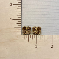 Dog head studs